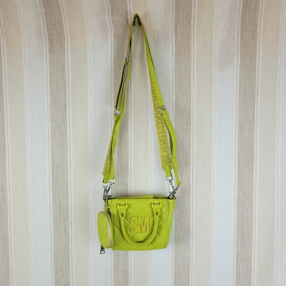 Steve Madden Bbabi Cyber Lime Crossbody Bag Purse Neon‎ Green Yellow - Picture 1 of 11